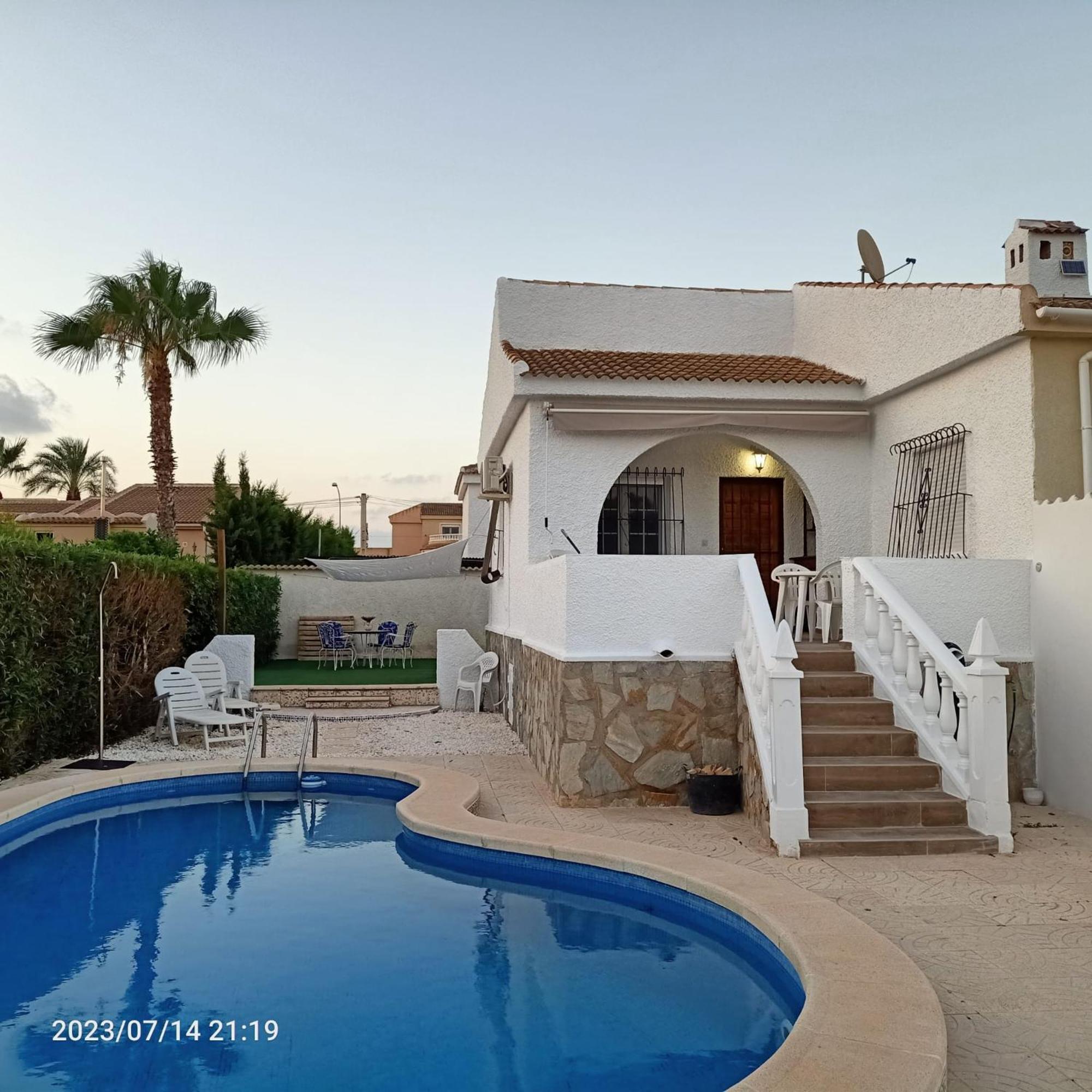 Villa Acogedora Casa Con Piscina Torrevieja Esterno foto
